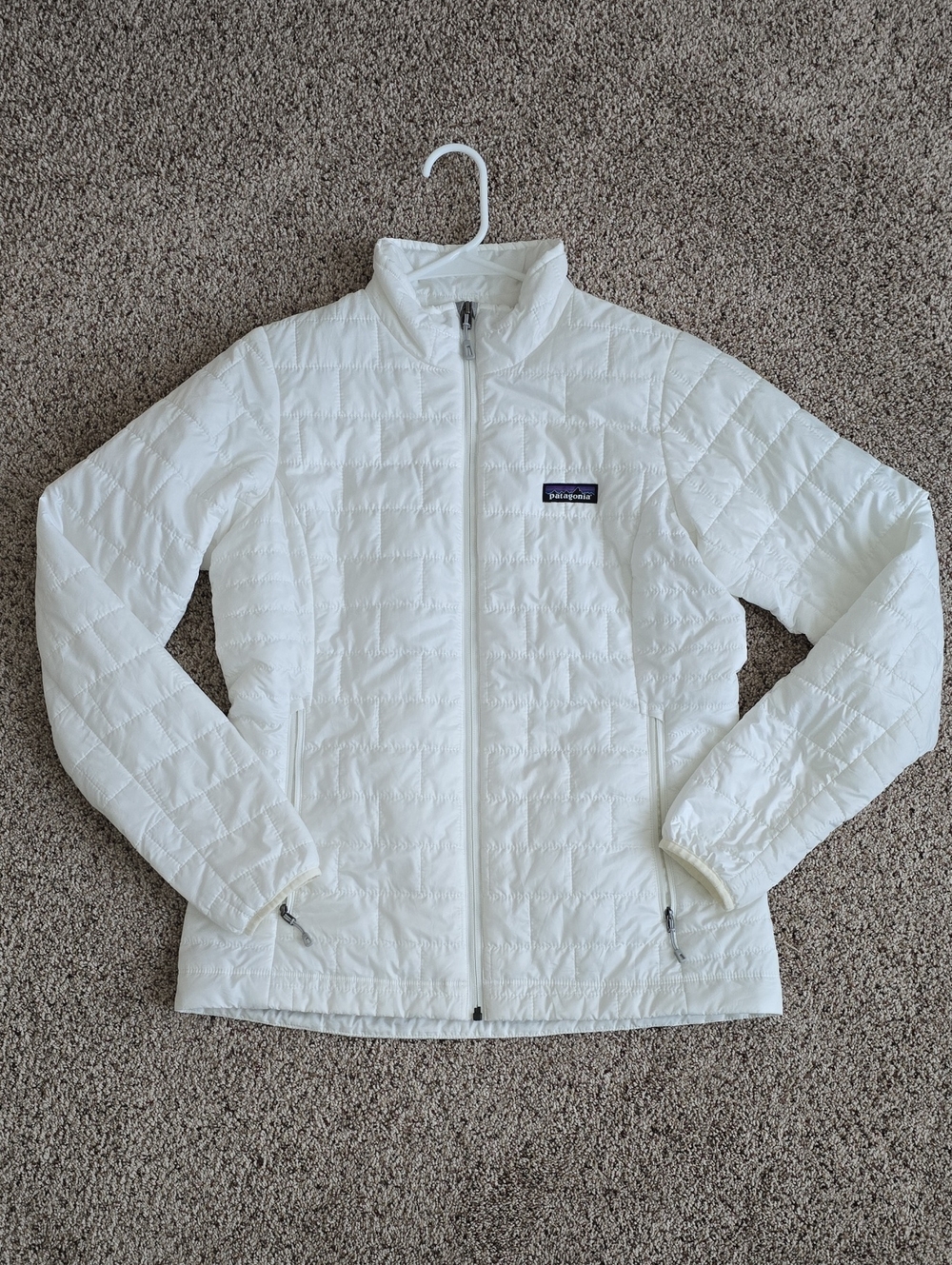Patagonia sz M PRIMALOFT Creamy White Jacket